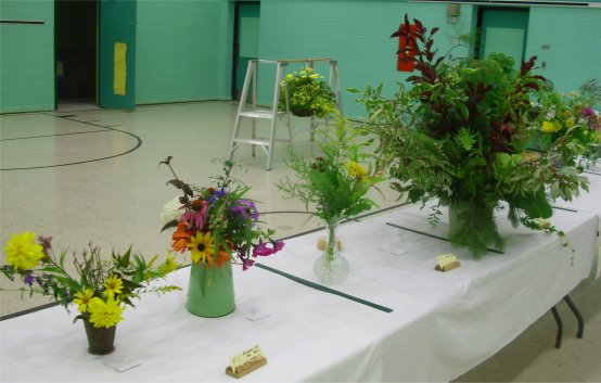 Be creative in arranging your cut flowers